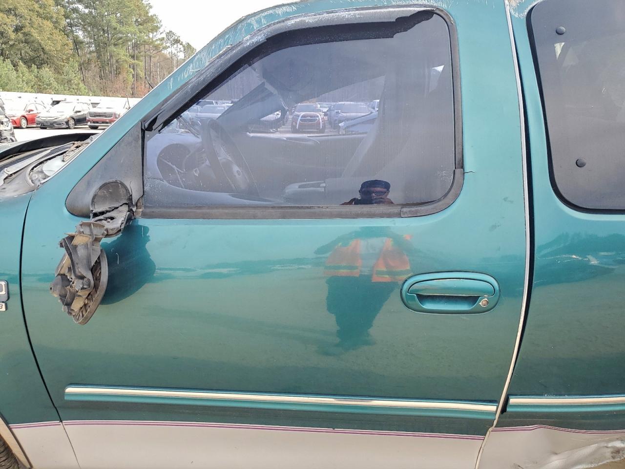 1998 Ford F150 VIN: 1FTZX1765WNB08922 Lot: 93960875