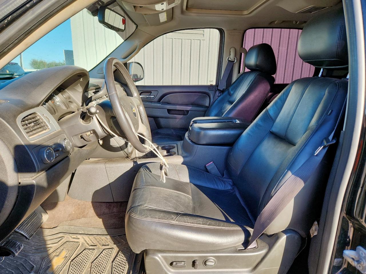 2011 Chevrolet Tahoe K1500 Lt VIN: 1GNSKBE03BR289260 Lot: 92281425