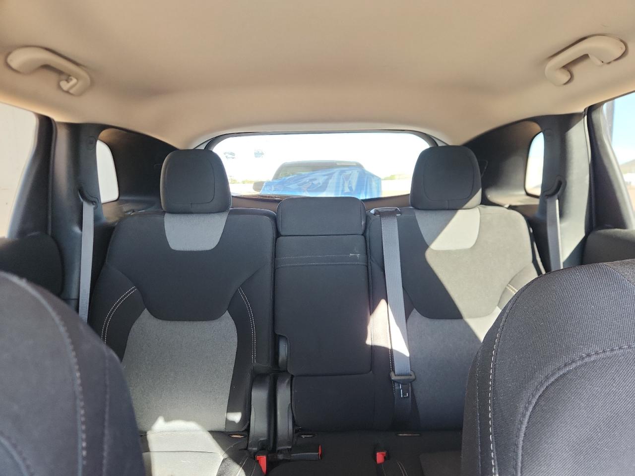 2014 Jeep Cherokee Latitude VIN: 1C4PJMCS1EW226973 Lot: 90612535