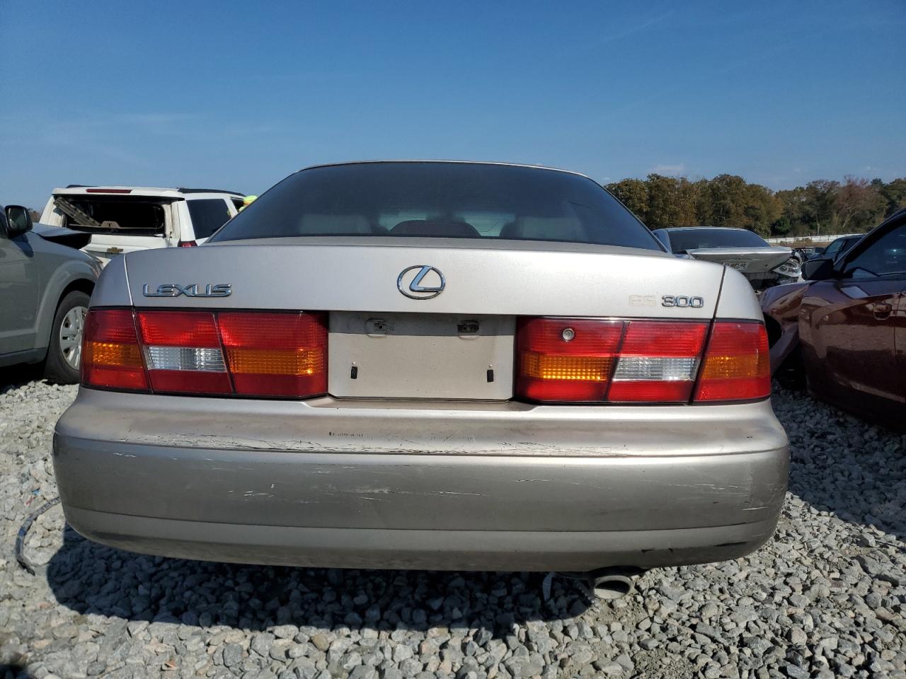 1999 Lexus Es 300 VIN: JT8BF28G2X5069675 Lot: 93449805
