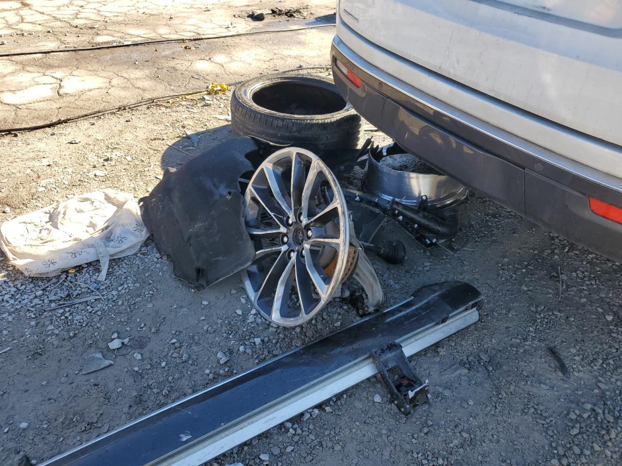 2022 Jeep Wagoneer Series Iii VIN: 1C4SJVDT5NS216770 Lot: 91410875