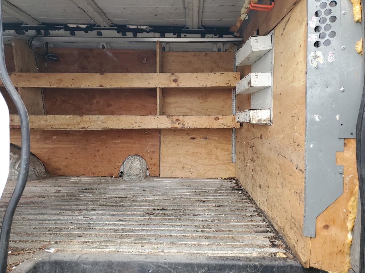 2011 Chevrolet Express G2500 Delivery Van VIN: 1GCWGGFA5B1130366 Lot: 93232235