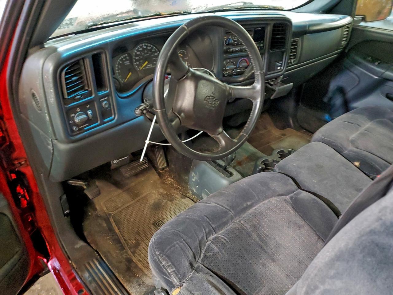 2001 Chevrolet Silverado K1500 VIN: 1GCEK14V01Z137206 Lot: 94461315