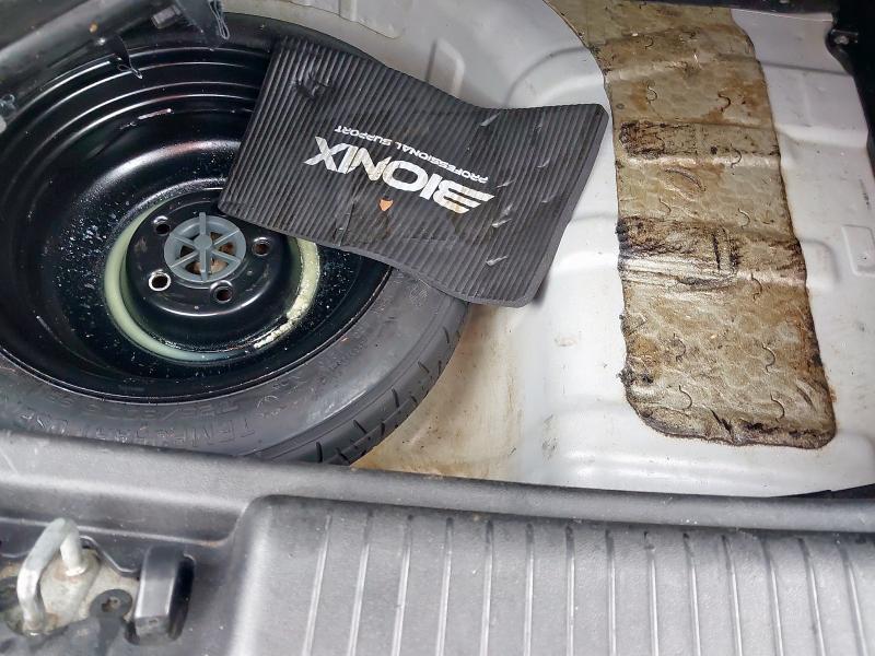 2010 KIA VENGA 1.6 2 5DR AUTO