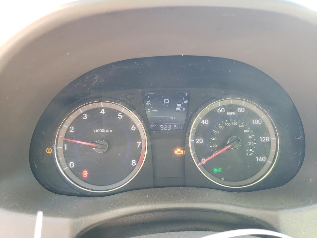 2013 Hyundai Accent Gls VIN: KMHCT4AE8DU288771 Lot: 92631985