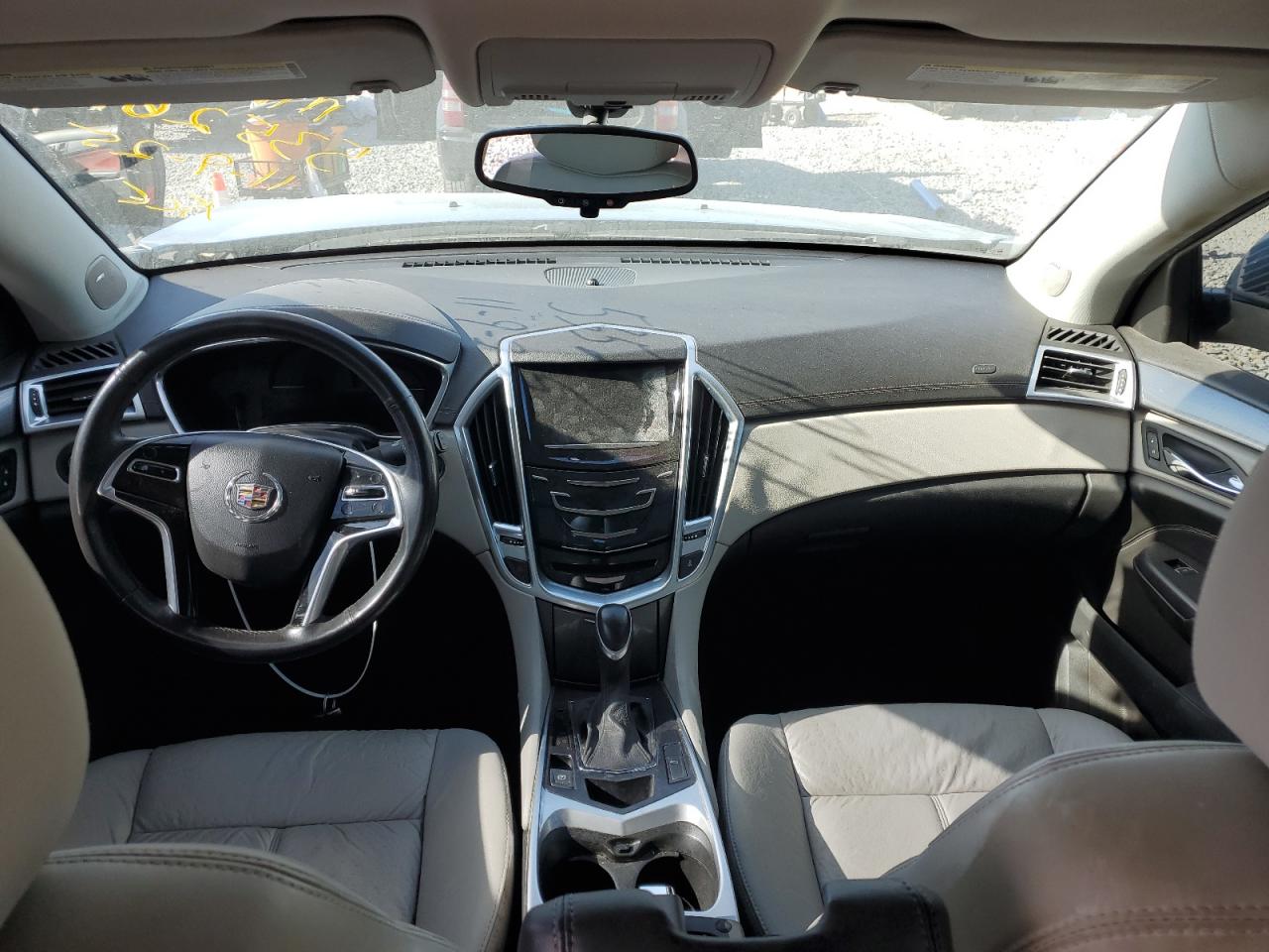 2014 Cadillac Srx VIN: 3GYFNAE37ES535261 Lot: 92440025