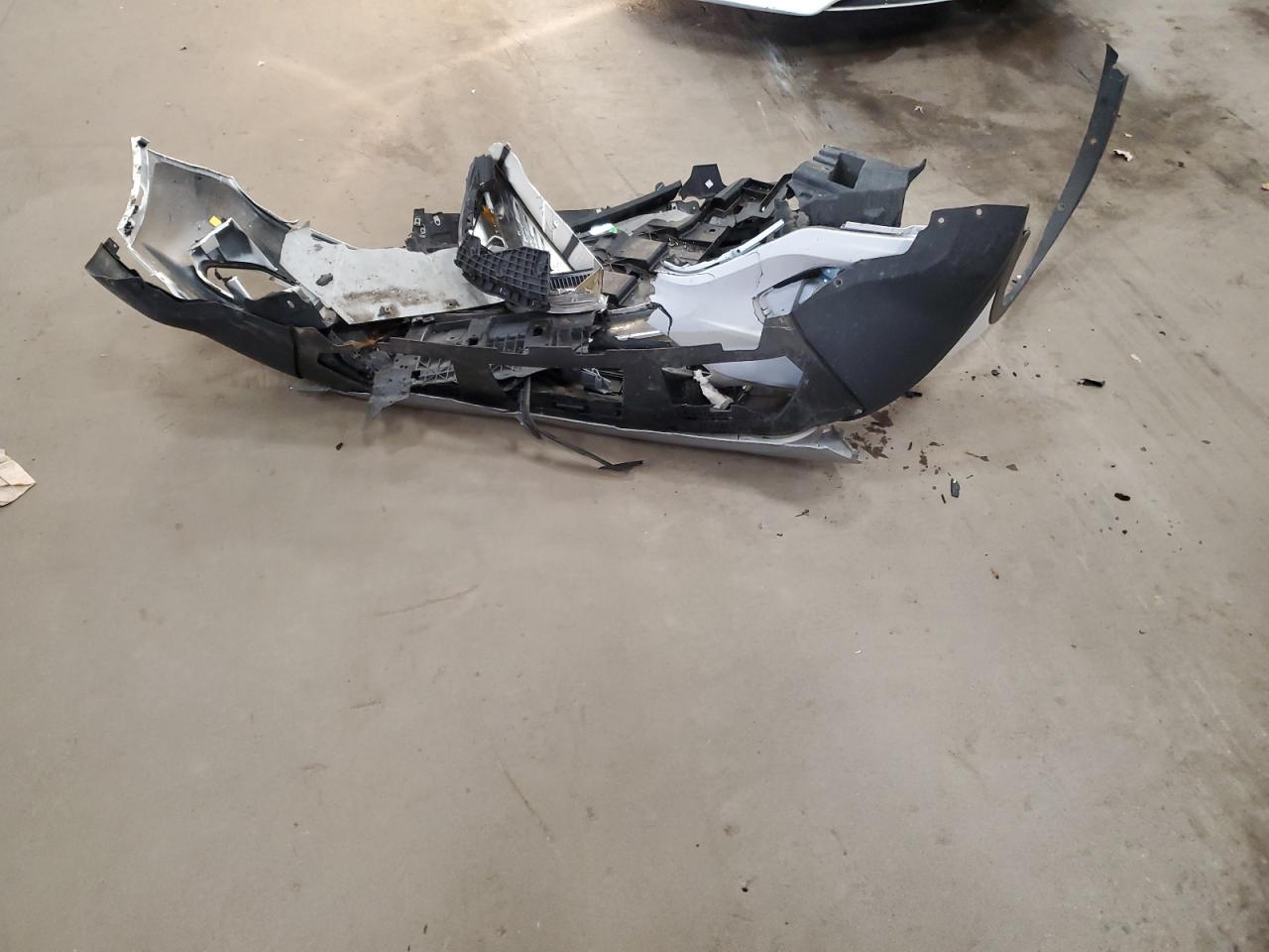 2018 Ford Escape Se VIN: 1FMCU0GD9JUB28768 Lot: 92358555