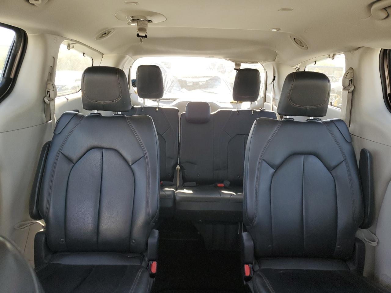 2017 Chrysler Pacifica Touring L VIN: 2C4RC1BG1HR585638 Lot: 91271435