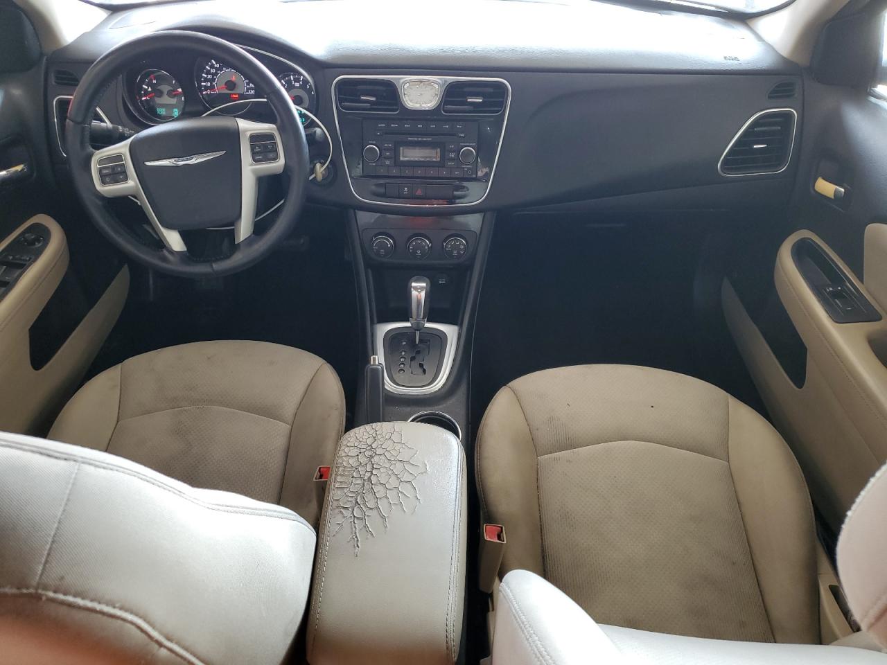 2013 Chrysler 200 Touring VIN: 1C3CCBBBXDN588792 Lot: 93747455