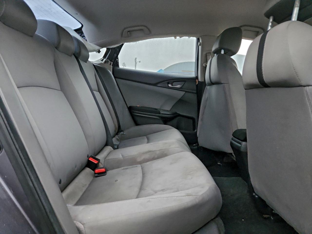 2018 Honda Civic Lx VIN: 19XFC2F55JE005378 Lot: 93421755