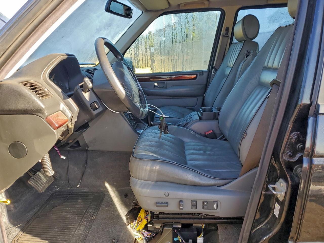 2001 Land Rover Range Rover 4.6 Se Long Wheelbase VIN: SALPL16461A454134 Lot: 93868005