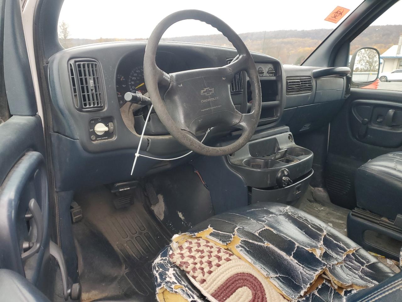 1997 Chevrolet Express G3500 VIN: 1GCHG35R1V1039690 Lot: 92397365