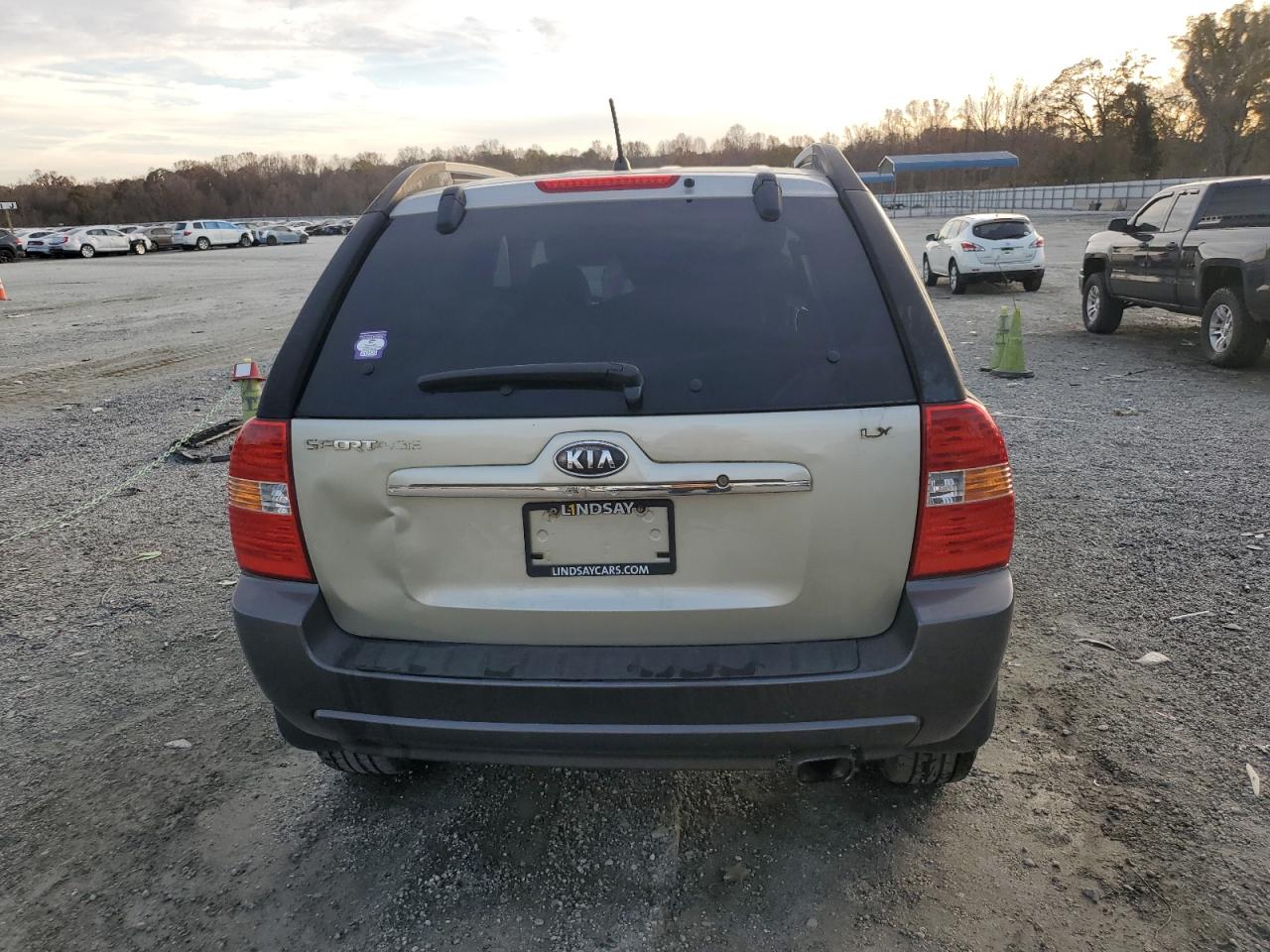 2007 Kia Sportage Lx VIN: KNDJF724477375502 Lot: 92671965