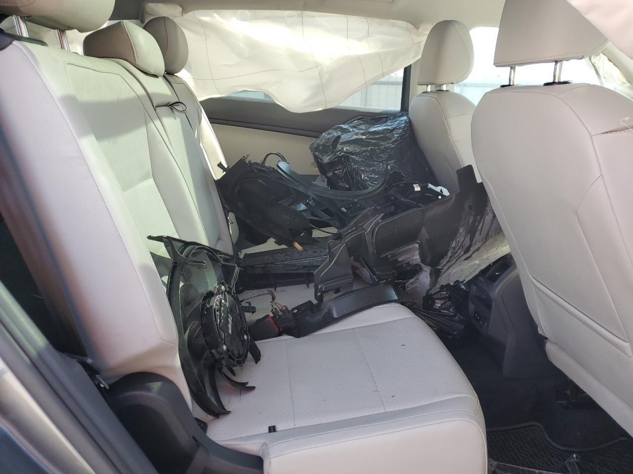 2018 Volkswagen Tiguan Se VIN: 3VV3B7AX6JM088337 Lot: 92801715