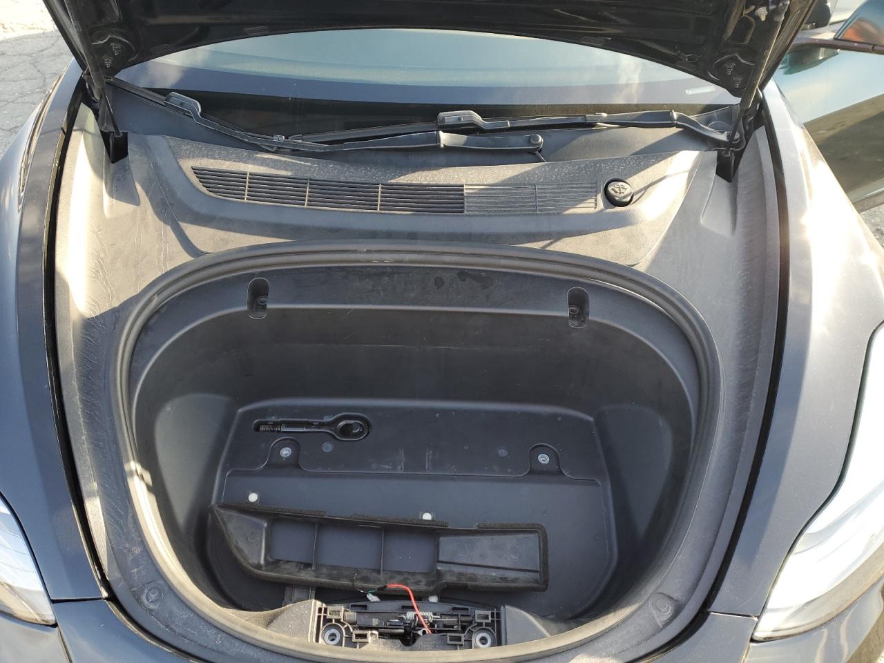 2020 Tesla Model 3 VIN: 5YJ3E1EC0LF603303 Lot: 89508575