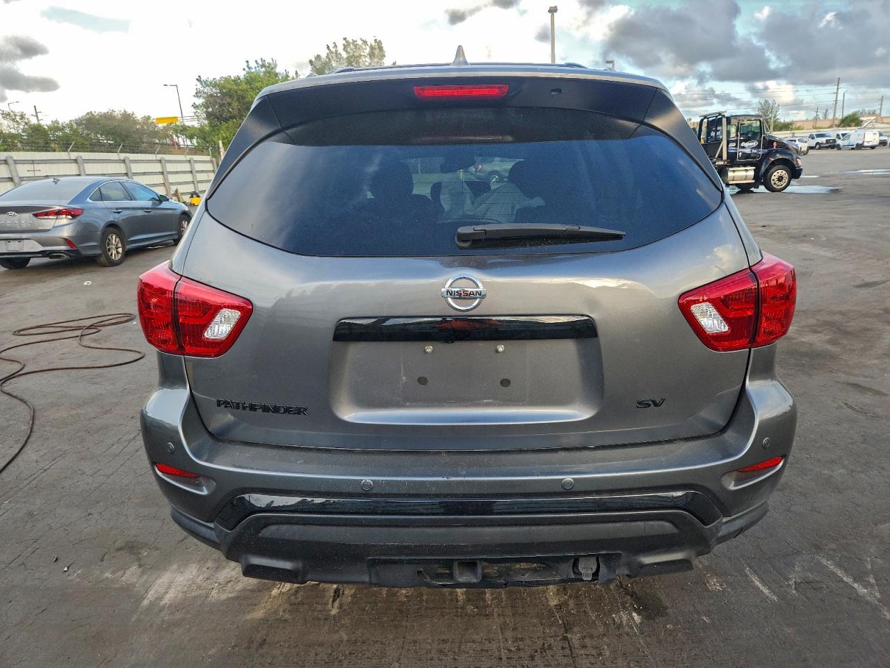 2020 Nissan Pathfinder Sv VIN: 5N1DR2BN3LC621937 Lot: 94864425