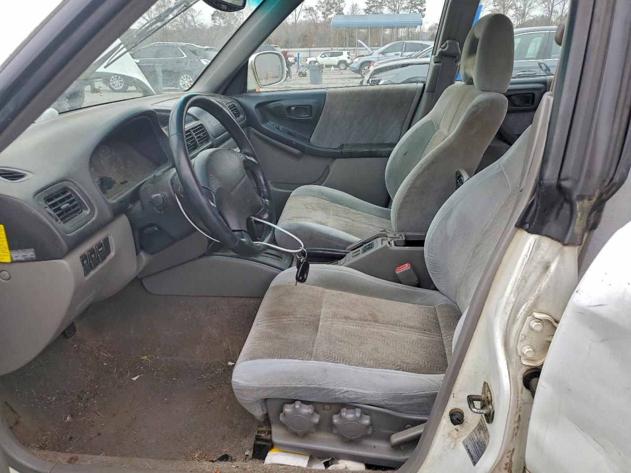 2001 Subaru Forester S VIN: JF1SF655X1H709350 Lot: 93878675