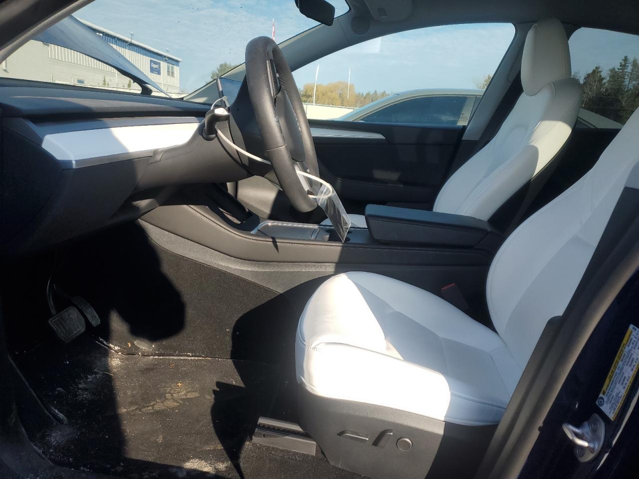 2023 Tesla Model Y VIN: 7SAYGAEE5PF769536 Lot: 93410445