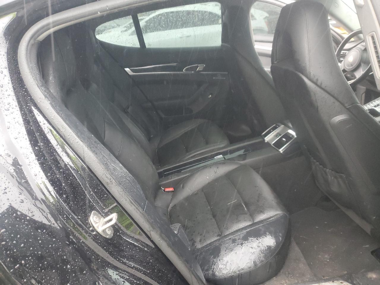 2015 Porsche Panamera Se Hybrid VIN: WP0AD2A77FL040373 Lot: 93968685