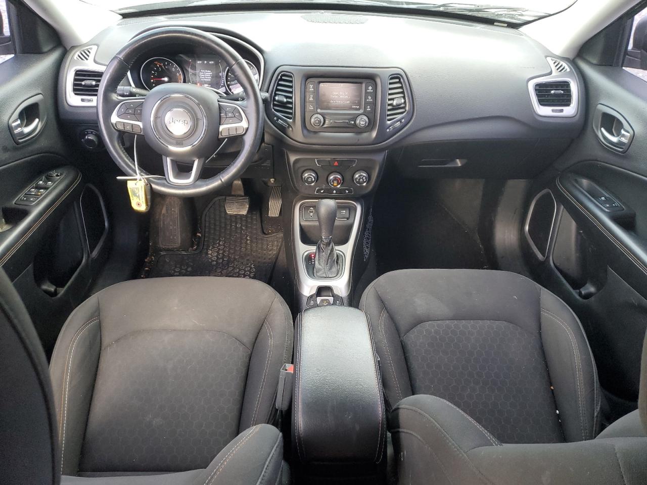 2018 Jeep Compass Sport VIN: 3C4NJCAB6JT410875 Lot: 93542555