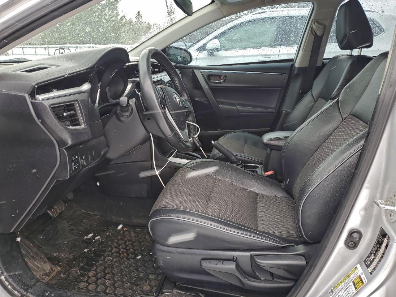 2015 Toyota Corolla L VIN: 2T1BURHE3FC464982 Lot: 91070005