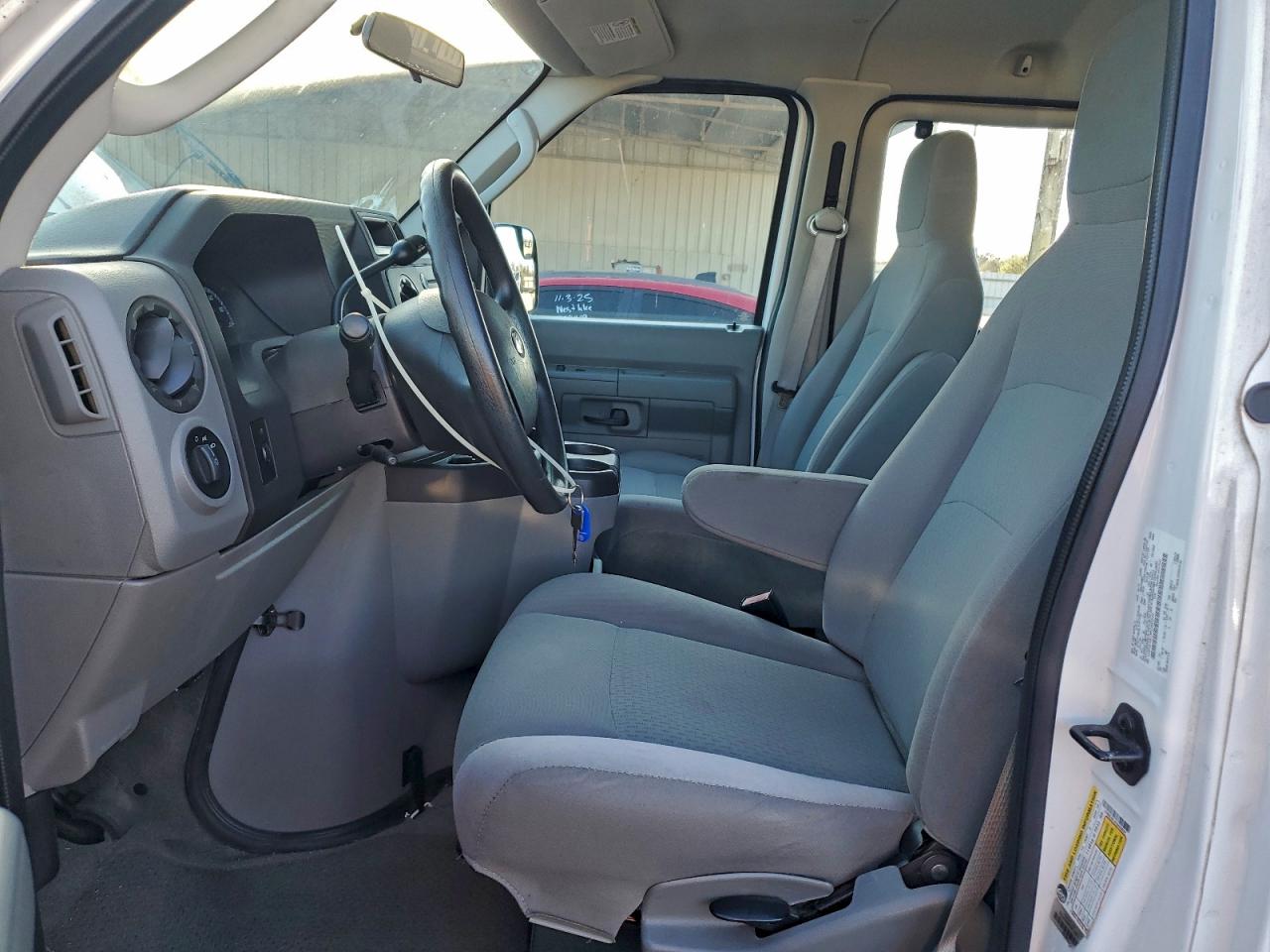 2012 Ford Econoline E350 Super Duty Wagon VIN: 1FBNE3BL3CDA93632 Lot: 91743565