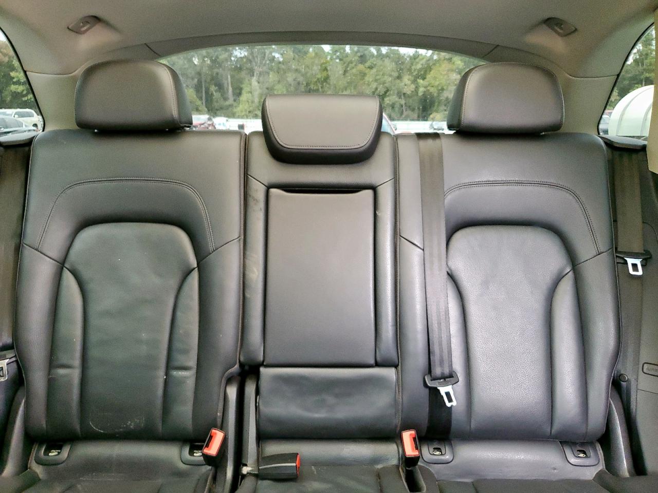 2011 Audi Q5 Premium Plus VIN: WA1DKBFP3BA106574 Lot: 93406345