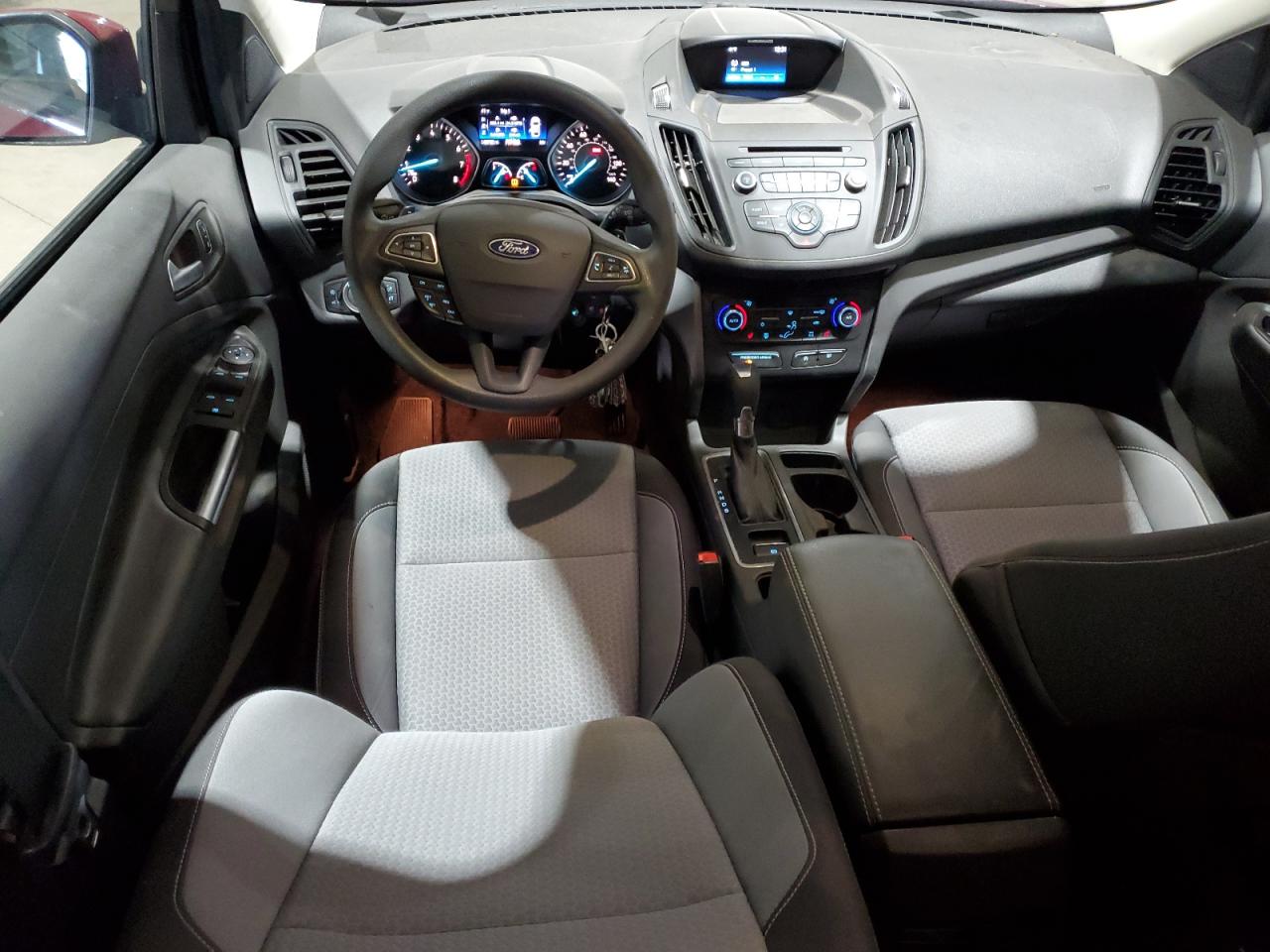 2017 Ford Escape Se VIN: 1FMCU9GDXHUE62256 Lot: 92622345