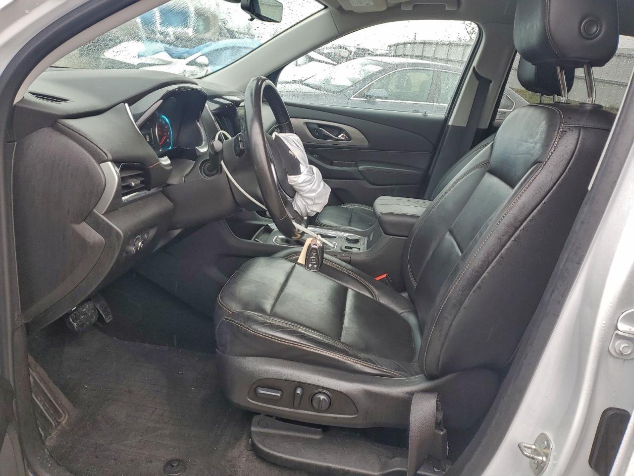 2018 Chevrolet Traverse Lt VIN: 1GNERHKW3JJ268054 Lot: 93111425