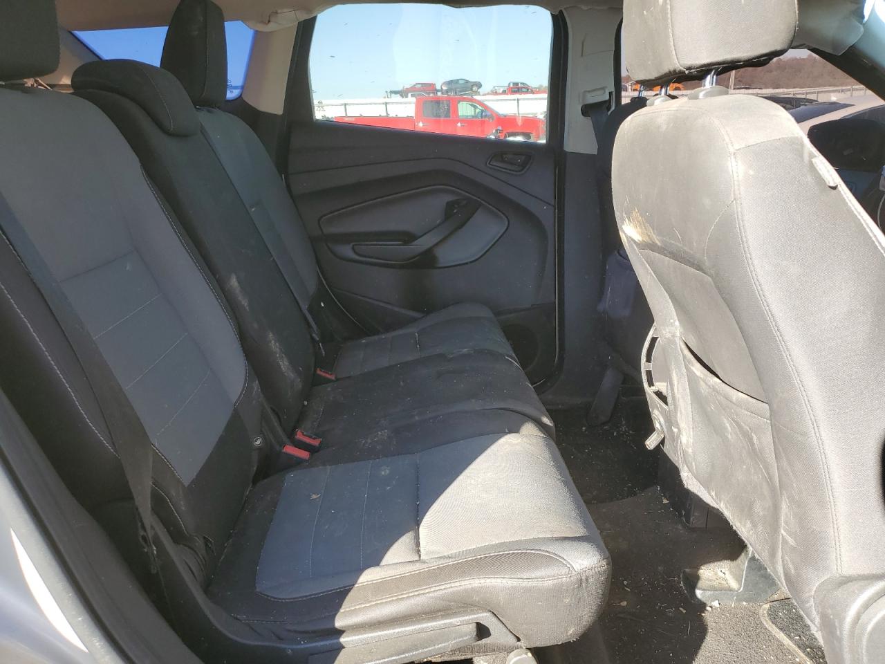 2017 Ford Escape S VIN: 1FMCU0F70HUE66422 Lot: 92608265