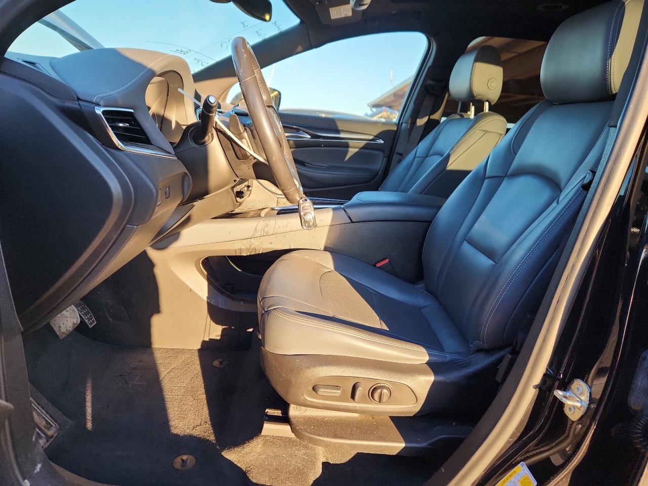 2022 Buick Enclave Essence VIN: 5GAEVAKW1NJ152998 Lot: 91191825