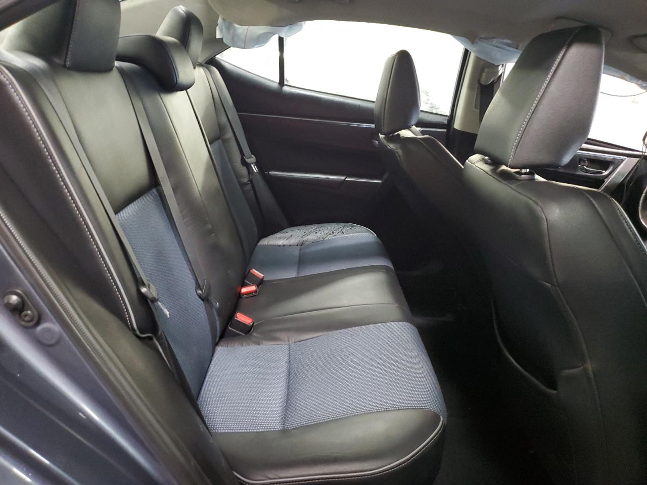 2014 Toyota Corolla L VIN: 5YFBURHE7EP063420 Lot: 92376775