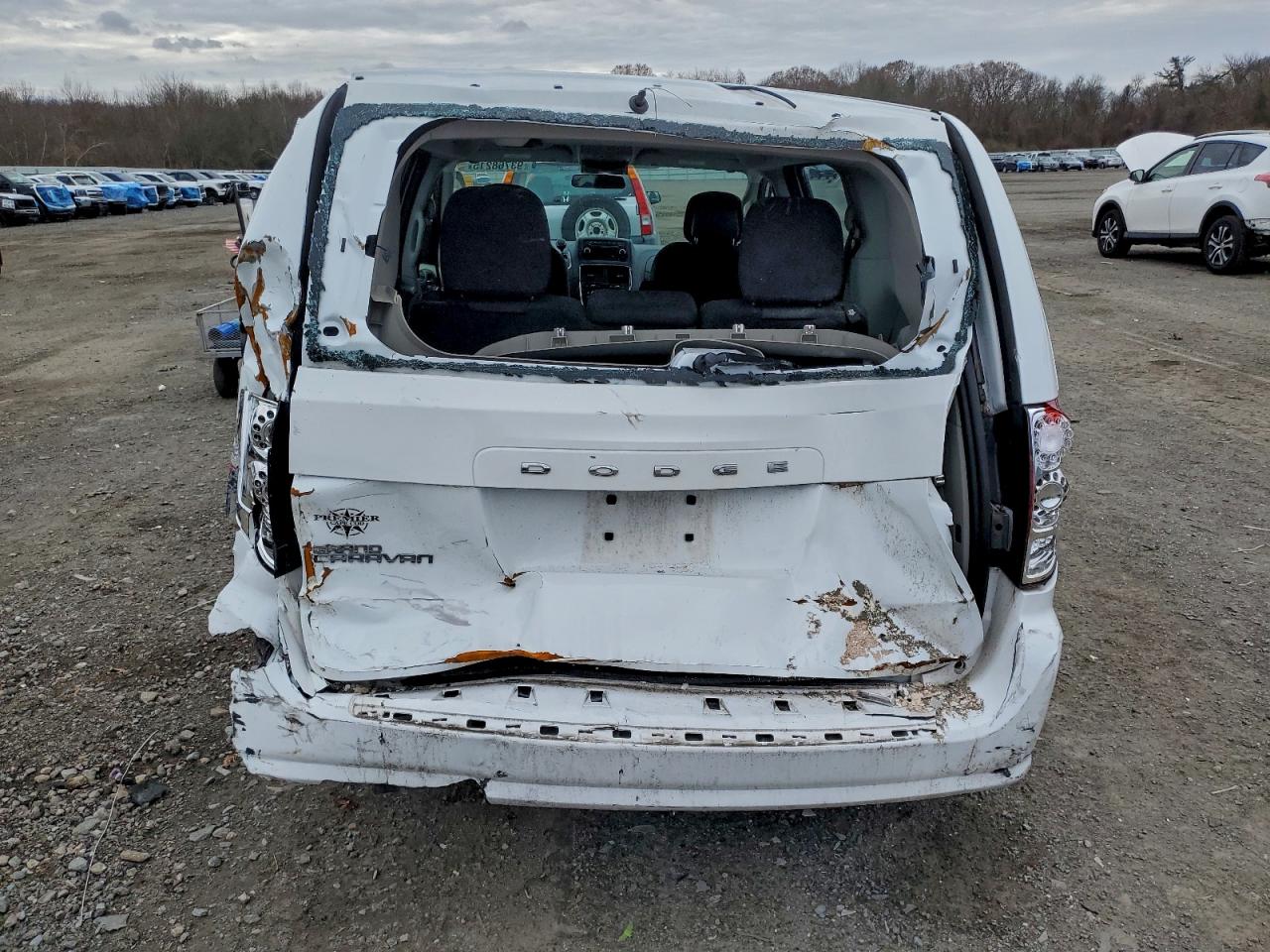 2015 Dodge Grand Caravan Se VIN: 2C4RDGBGXFR650211 Lot: 93768215