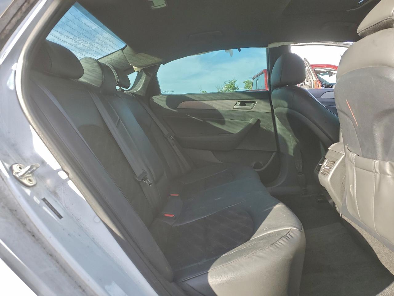 2018 Hyundai Sonata Sport VIN: 5NPE34AF4JH710451 Lot: 94461905