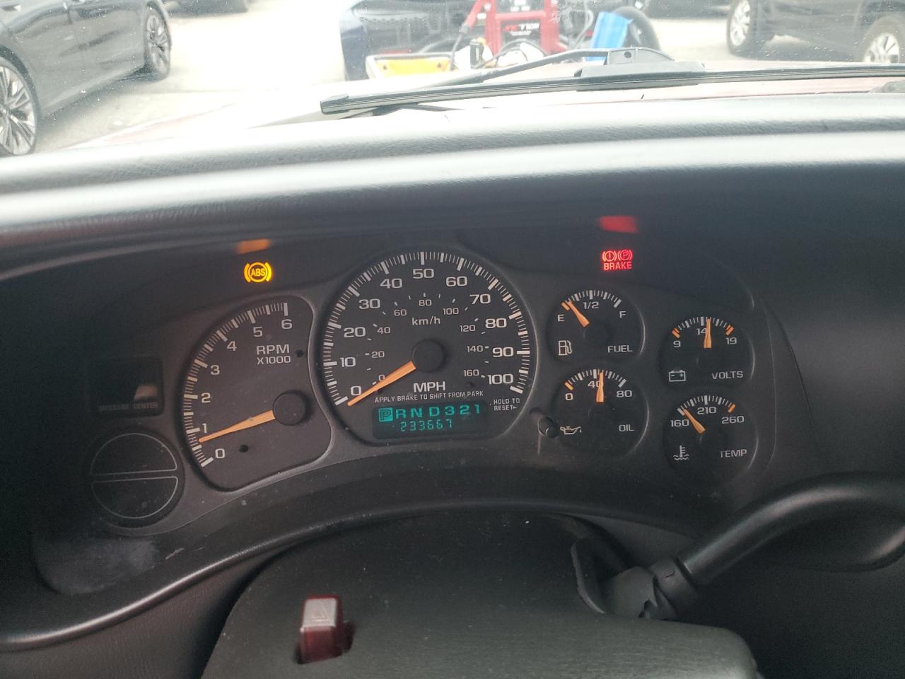 2002 Chevrolet Tahoe C1500 VIN: 1GNEC13T82R237513 Lot: 91925245