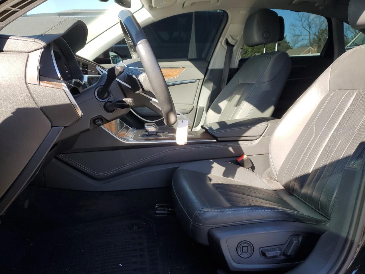 2019 Audi A6 Prestige VIN: WAUM2AF26KN051743 Lot: 92490055