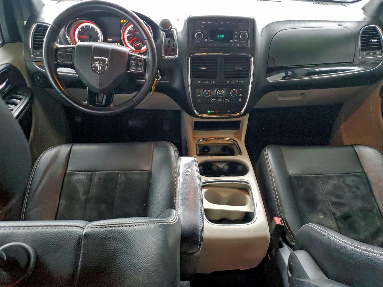 2014 Dodge Grand Caravan Sxt VIN: 2C4RDGCG8ER335839 Lot: 94039555