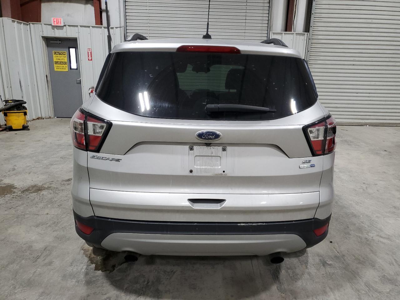 2017 Ford Escape Se VIN: 1FMCU9GD0HUE28505 Lot: 93094845