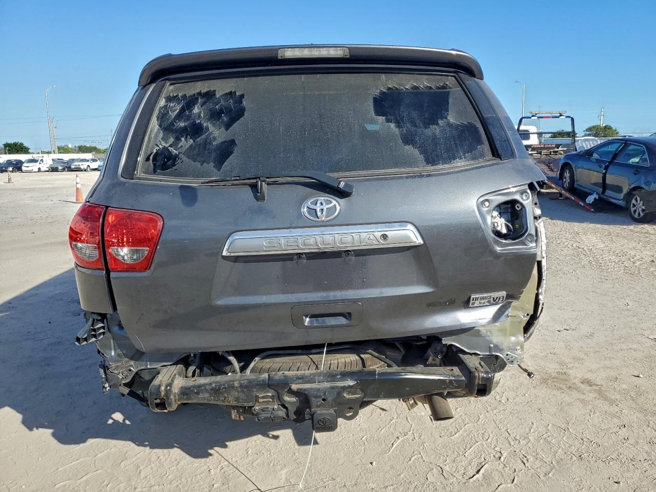 2016 Toyota Sequoia Limited VIN: 5TDJY5G11GS144981 Lot: 94333725