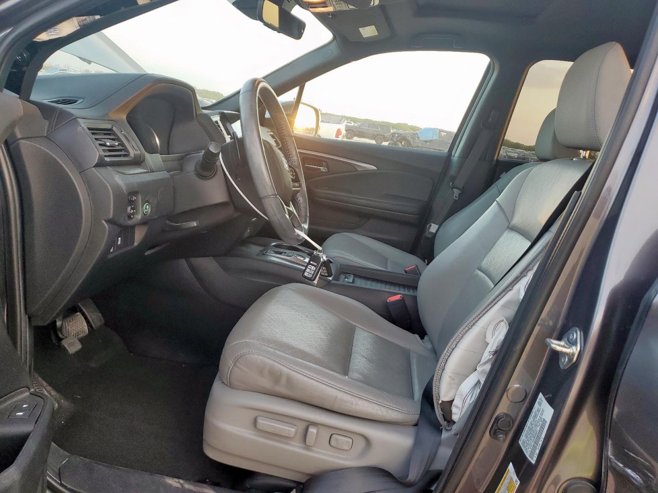 2021 Honda Passport Exl VIN: 5FNYF7H58MB000331 Lot: 93082835