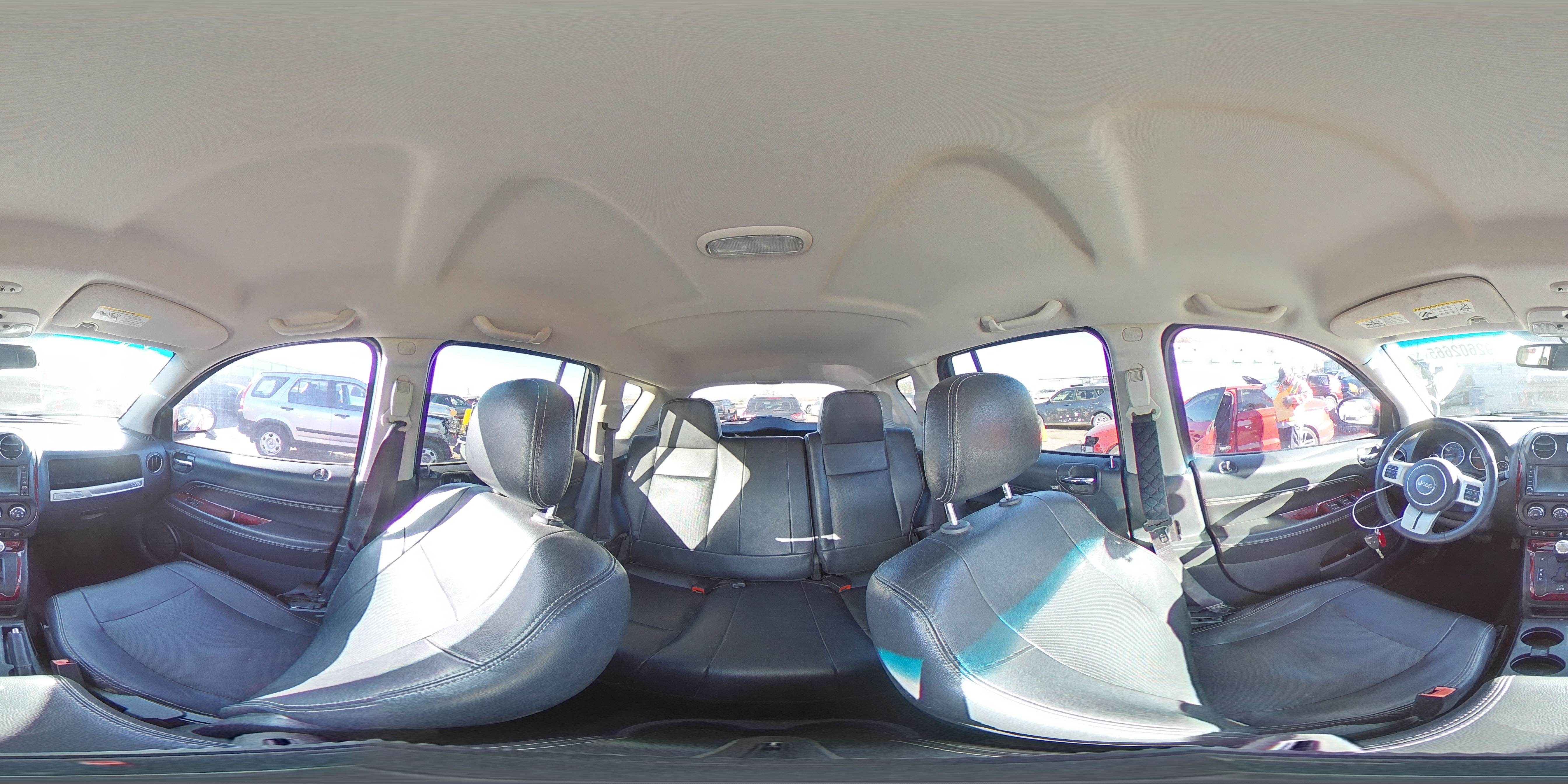 2014 Jeep Compass Limited VIN: 1C4NJCCB9ED511899 Lot: 92602665