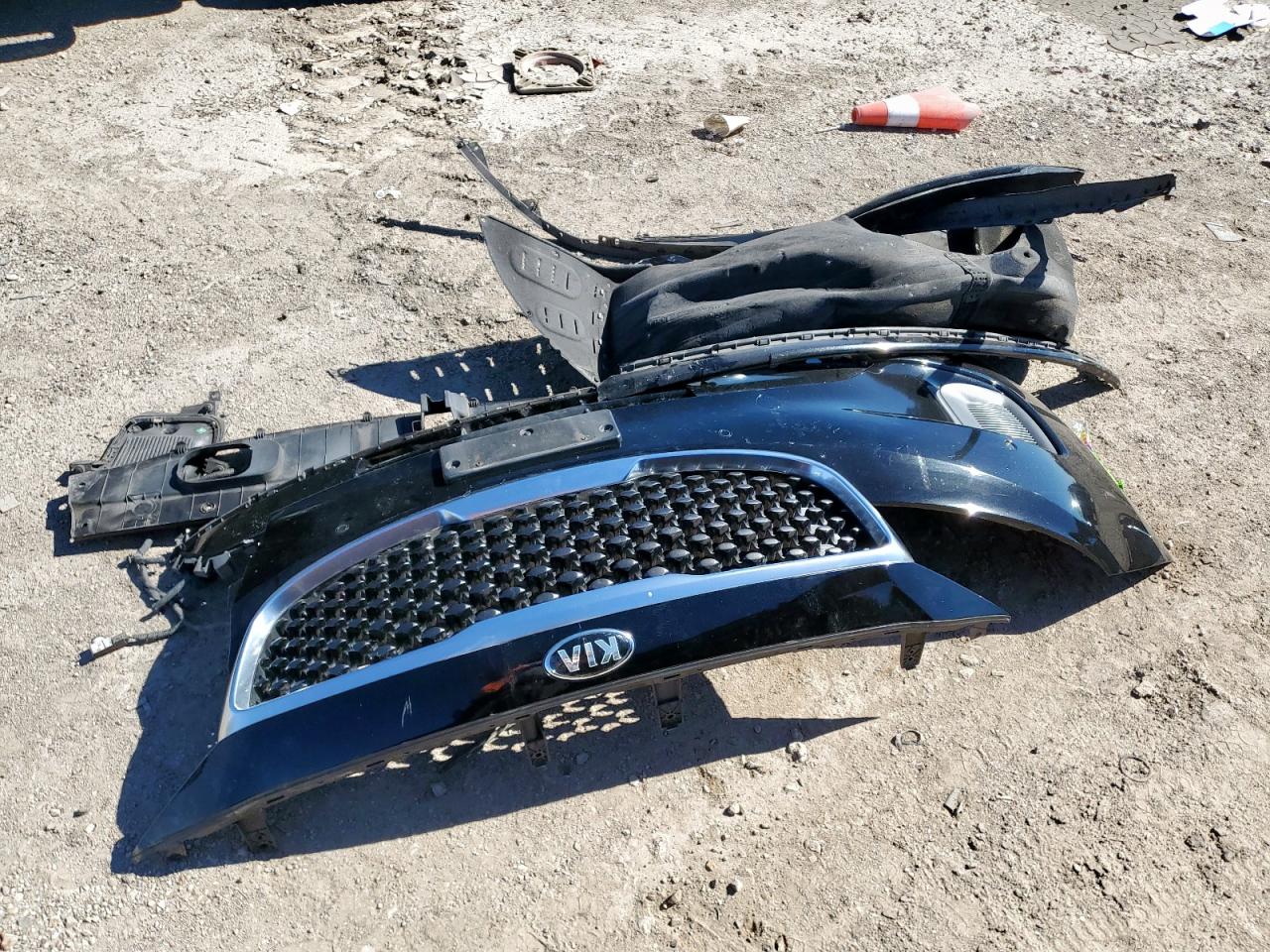 2018 Kia Sedona Lx VIN: KNDMB5C15J6377757 Lot: 91073445