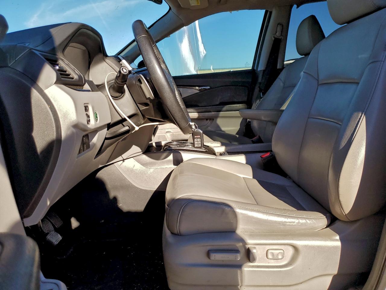 2018 Honda Pilot Touring VIN: 5FNYF5H93JB020456 Lot: 94380695