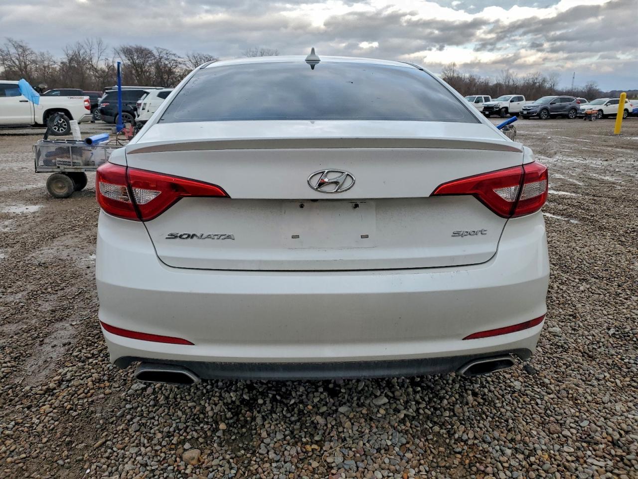 2016 Hyundai Sonata Sport VIN: 5NPE34AF2GH382911 Lot: 94160875