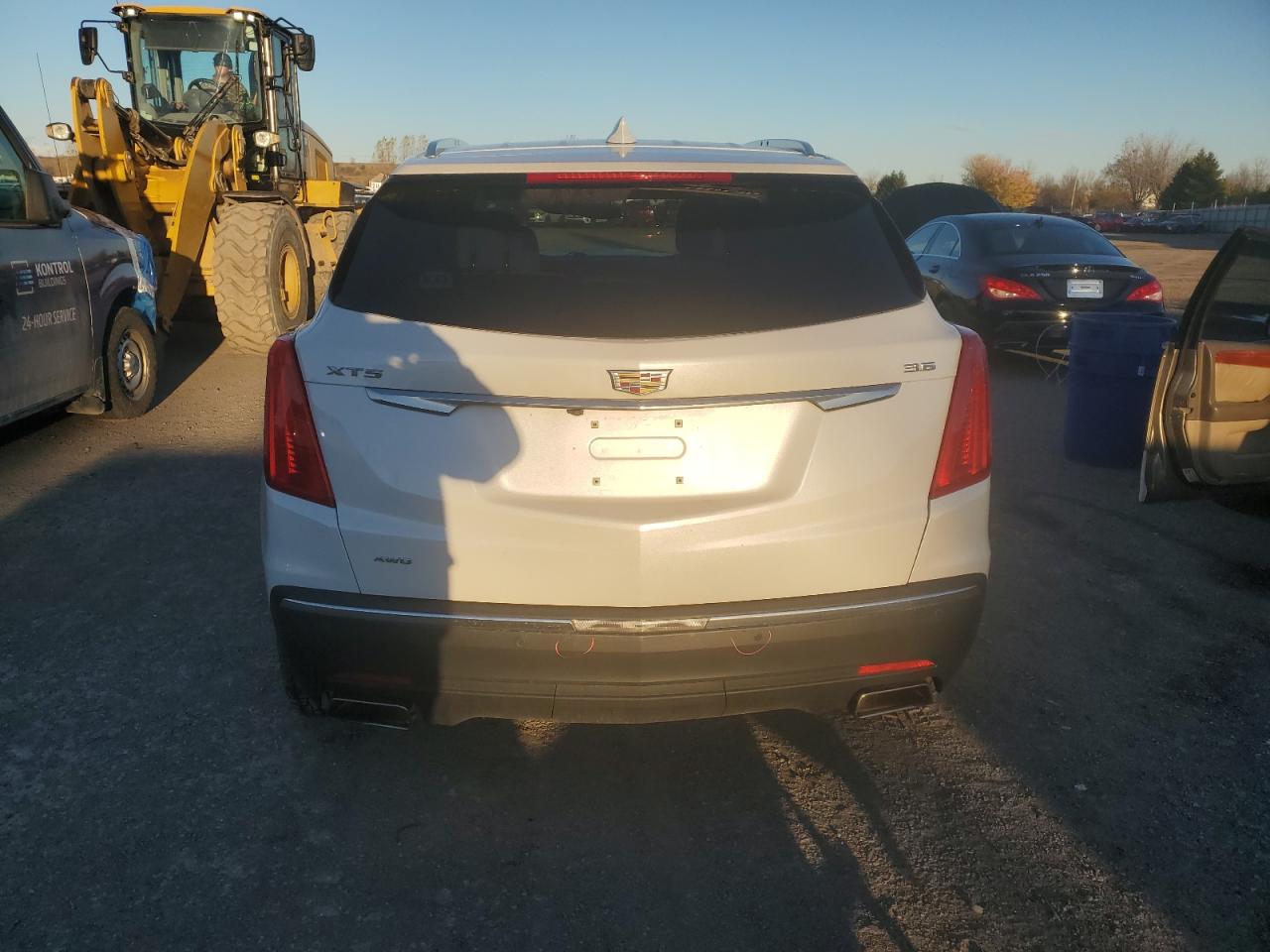 2017 Cadillac Xt5 Luxury VIN: 1GYKNDRS2HZ184185 Lot: 90017685