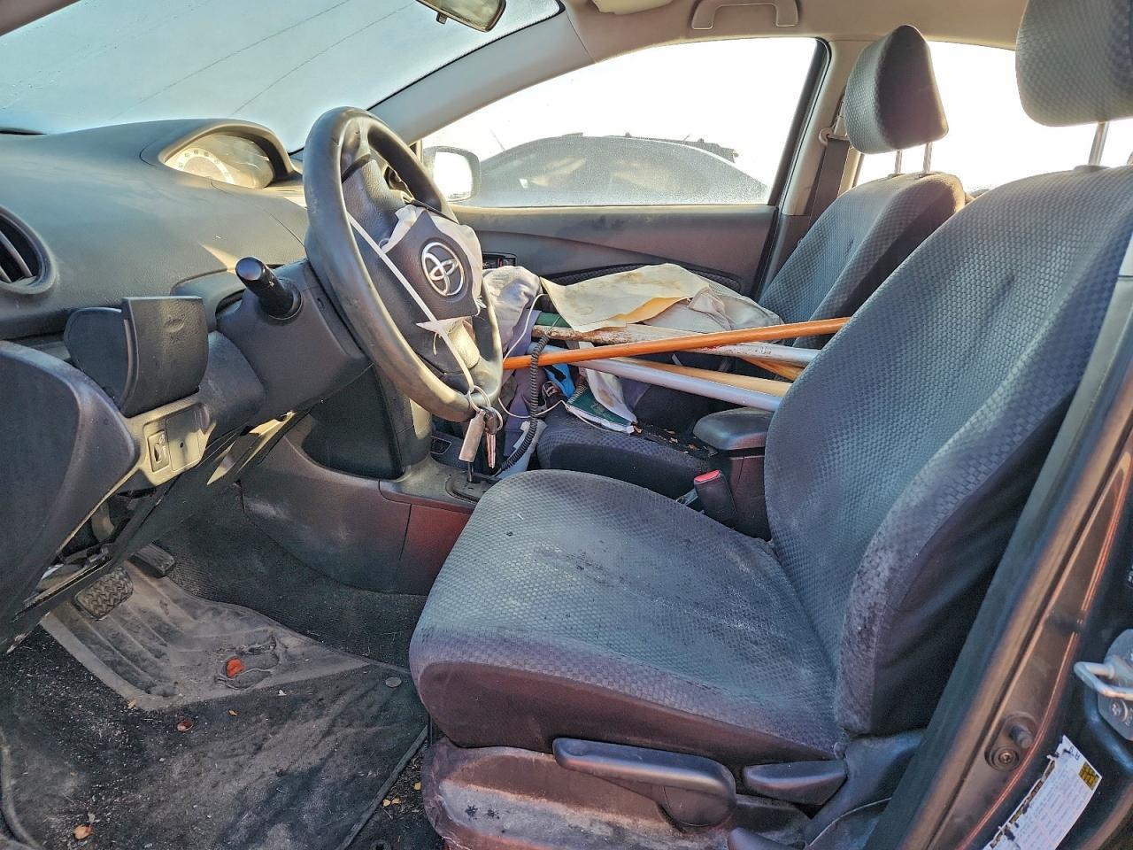 2007 Toyota Yaris VIN: JTDBT923271054853 Lot: 93535875