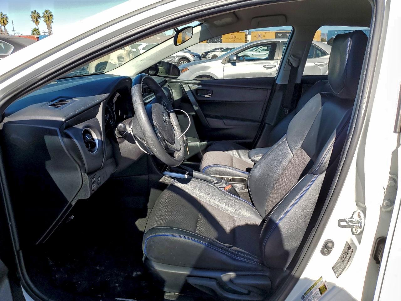 2017 Toyota Corolla L VIN: 5YFBURHE1HP688741 Lot: 94313245