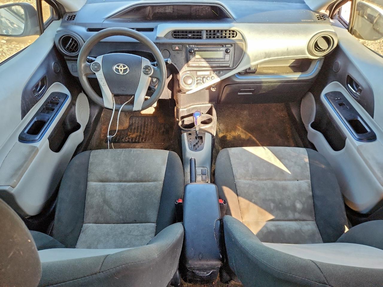 2012 Toyota Prius C VIN: JTDKDTB35C1520277 Lot: 94266075