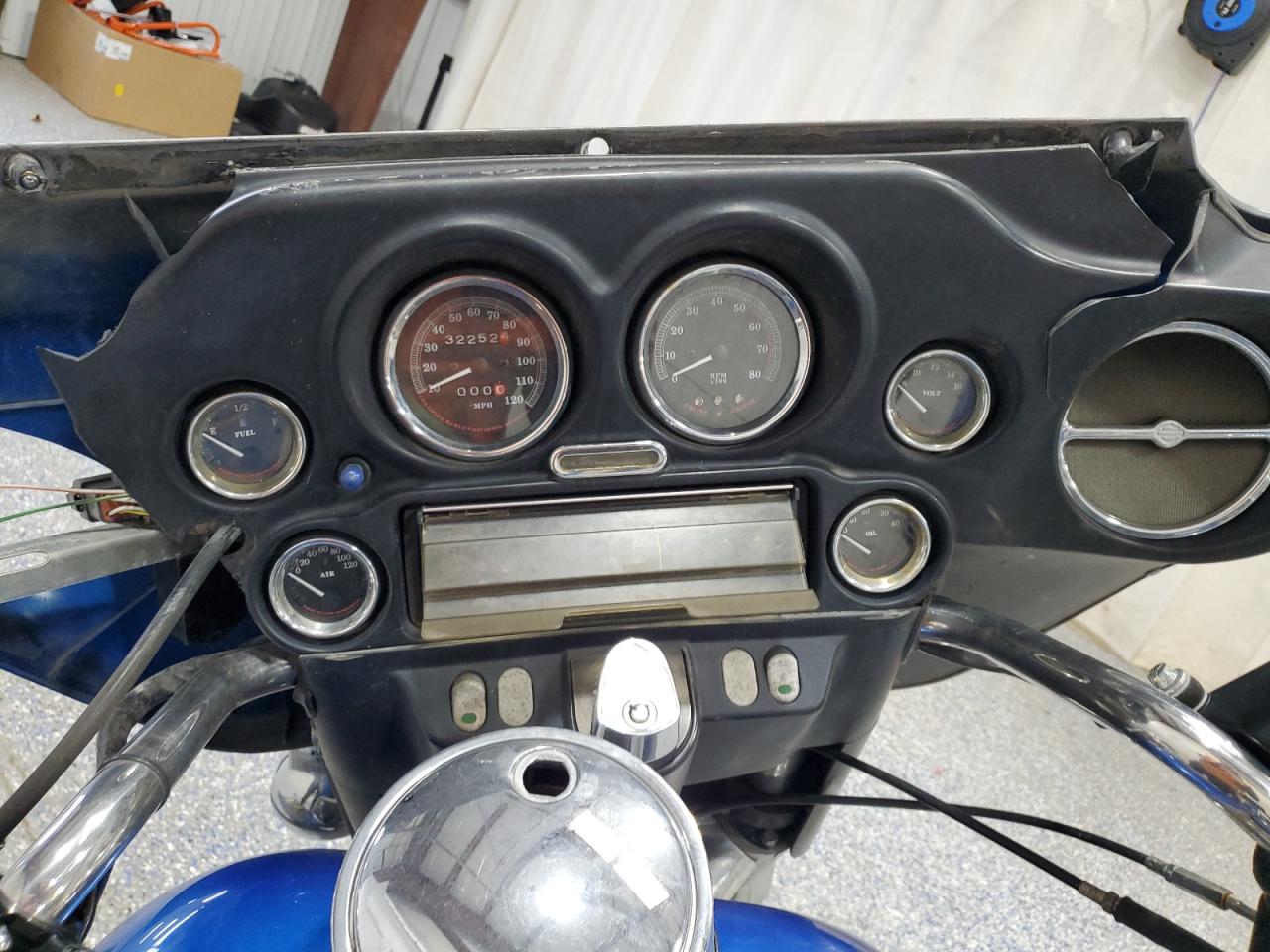 1997 Harley-Davidson Flhtci VIN: 1HD1FFR16VY611272 Lot: 90573945