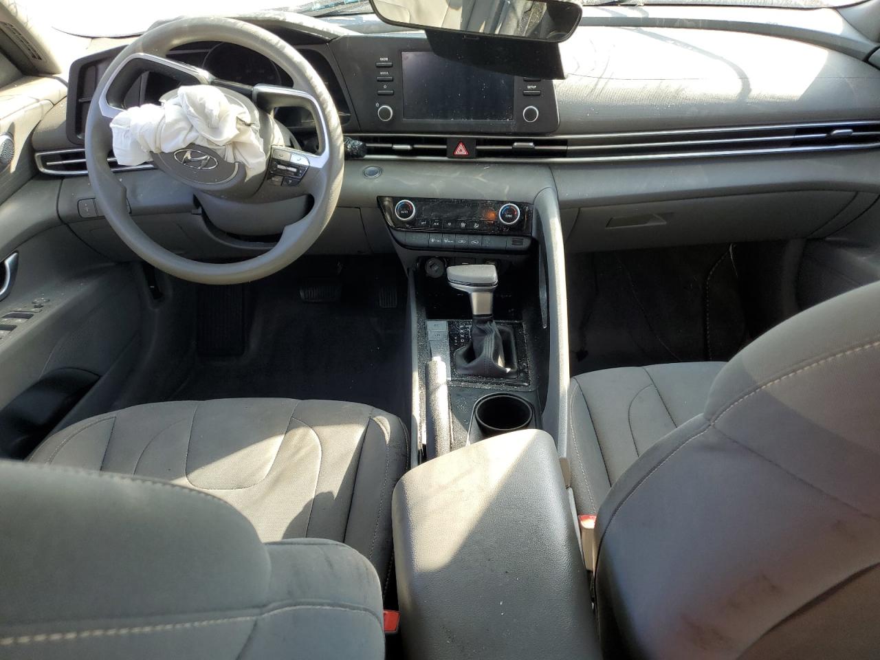 2022 Hyundai Elantra Sel VIN: 5NPLM4AG9NH083104 Lot: 92747835